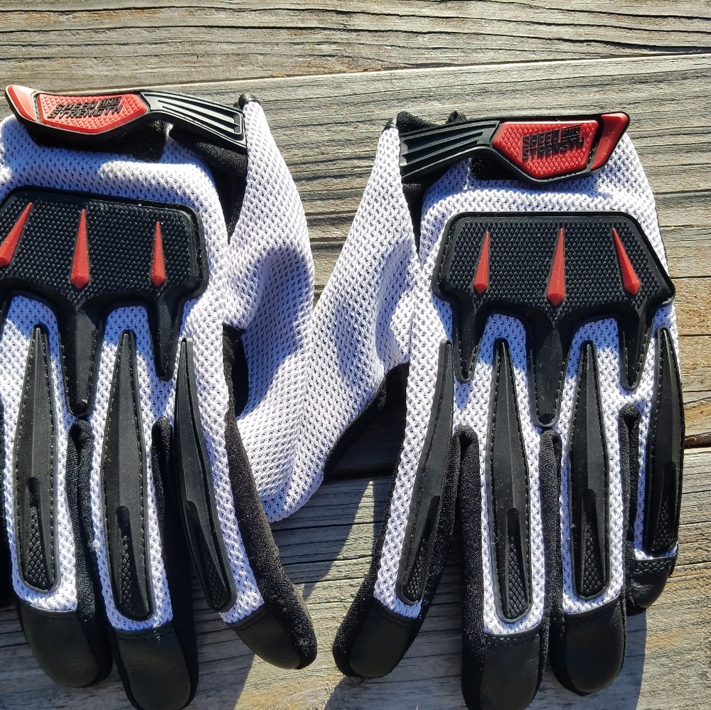 Speed & Strength Hot Head mesh motorcycle gloves